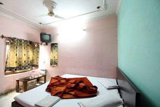 Hotel Signature Palace, New Delhi 3